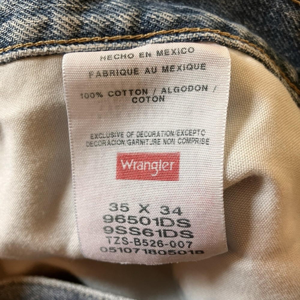 Wrangler Jeans‎ Men's Size 35x34 Regular Fit Straight Leg Light Wash 96501DS - Picture 13 of 14